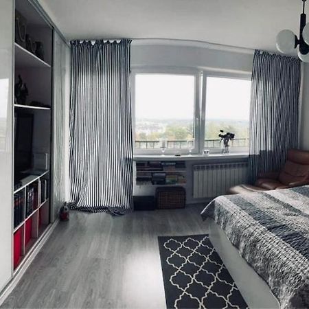 Mieszkanie W Centrum Miasta Ostrowiec Świętokrzyski Exteriér fotografie