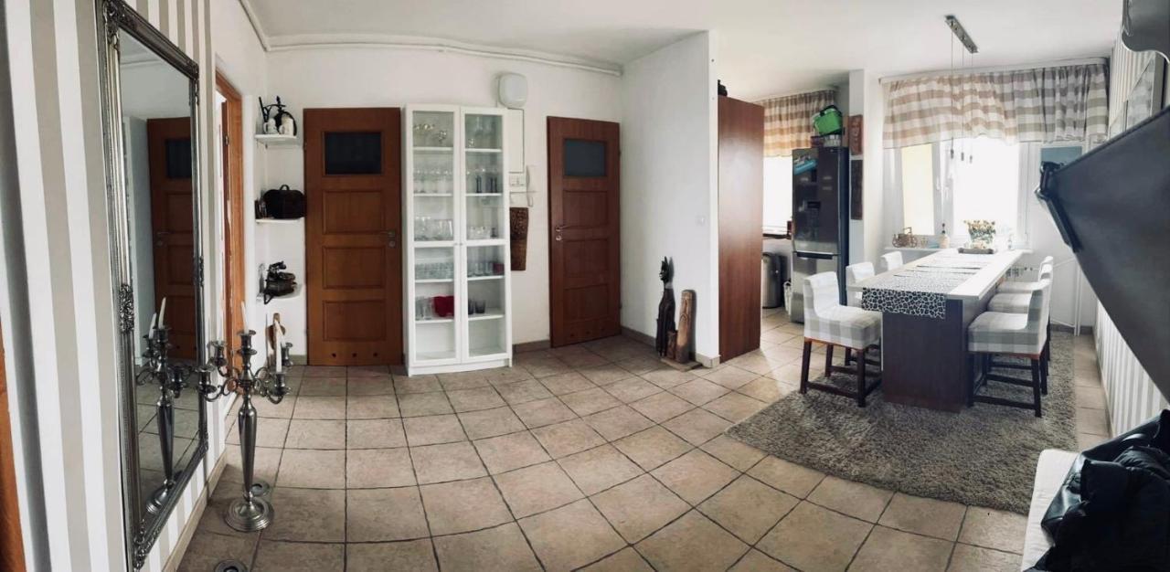 Mieszkanie W Centrum Miasta Ostrowiec Świętokrzyski Exteriér fotografie